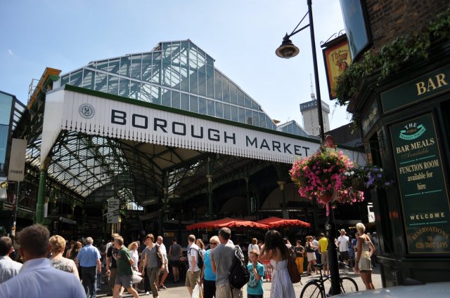London_Borough_Market_entrance_300x200