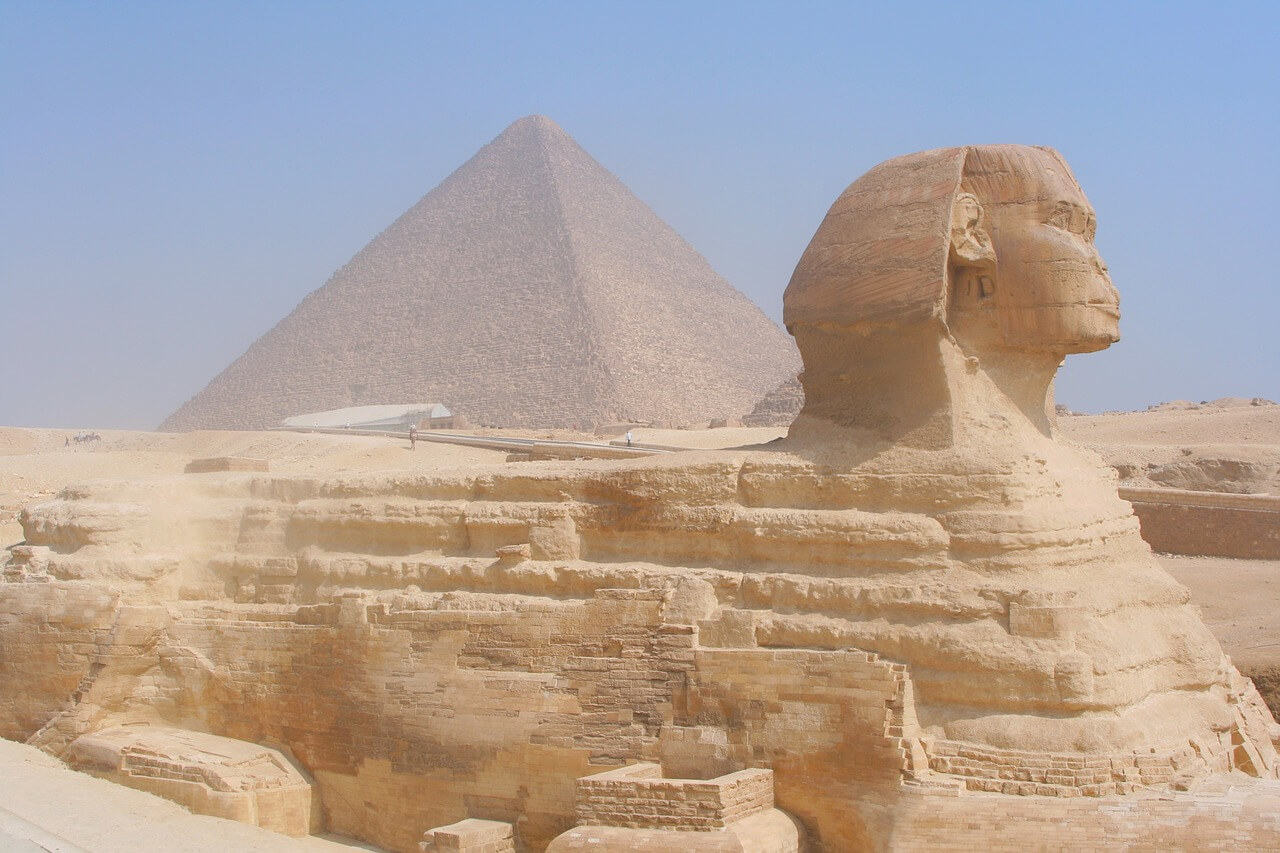 Pirâmides e esfinge de Gizé