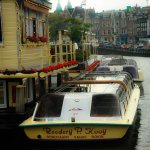 Os passeios de barco sao uma boa opcao para admirar a vista (4)