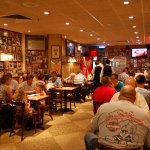 Interior do Carnegie Deli